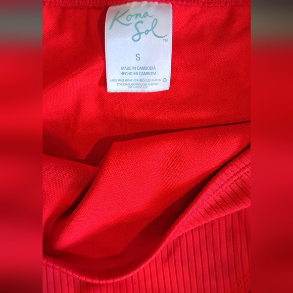 Kona Sol Ribbed 2 Piece Swimsuit Red S/M - Picture 2 of 5